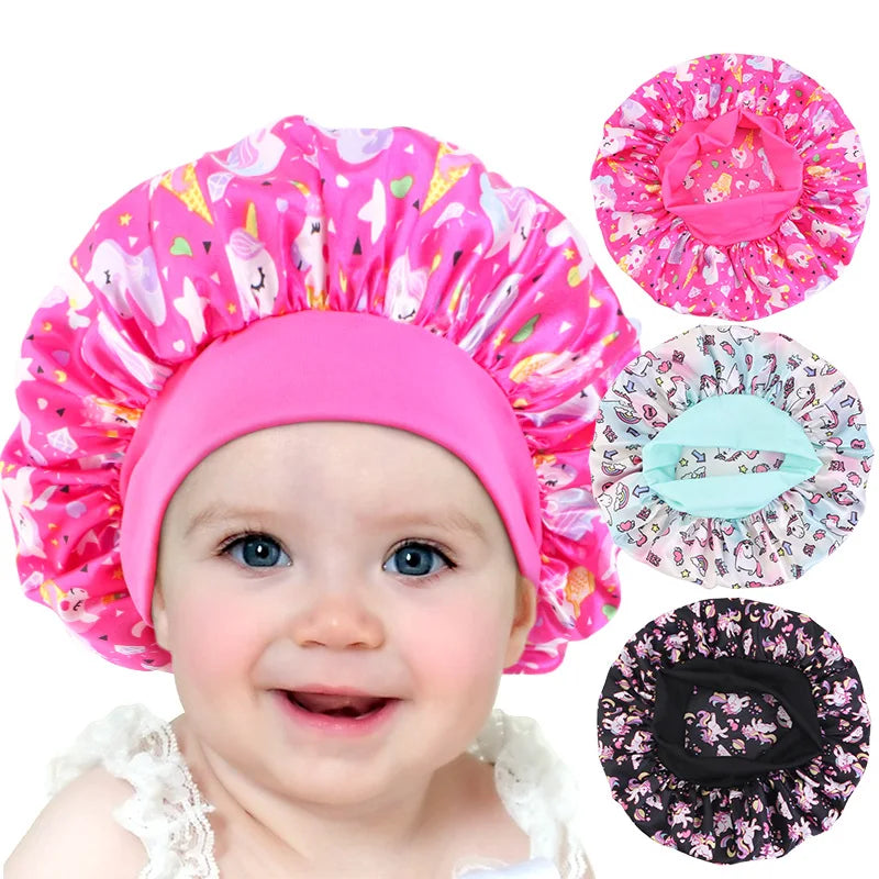 Bonnet en satin bébé nuit paisible