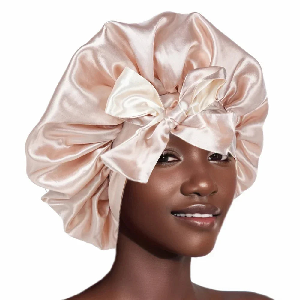 Bonnet satin cheveux frisés – Préserve la forme et la souplesse des boucles