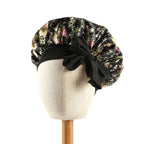 Bonnet en satin bébé – Confort et soin des tout-petits