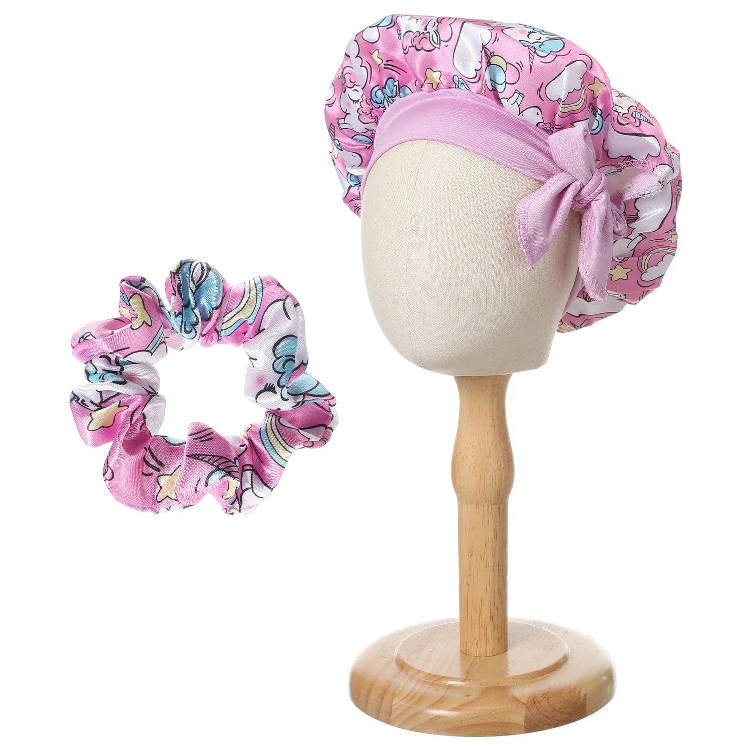 Bonnet en satin pour bébé – Tissu doux et respirant pour un sommeil paisible