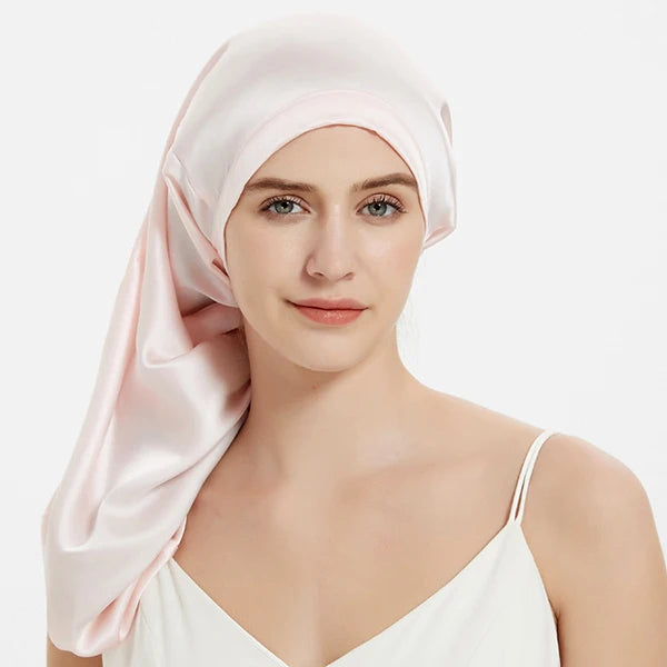 Bonnet satin cheveux lisses et brillants – Soin capillaire sans frisottis