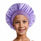 Bonnet en satin enfant – Douceur et protection des cheveux fragiles