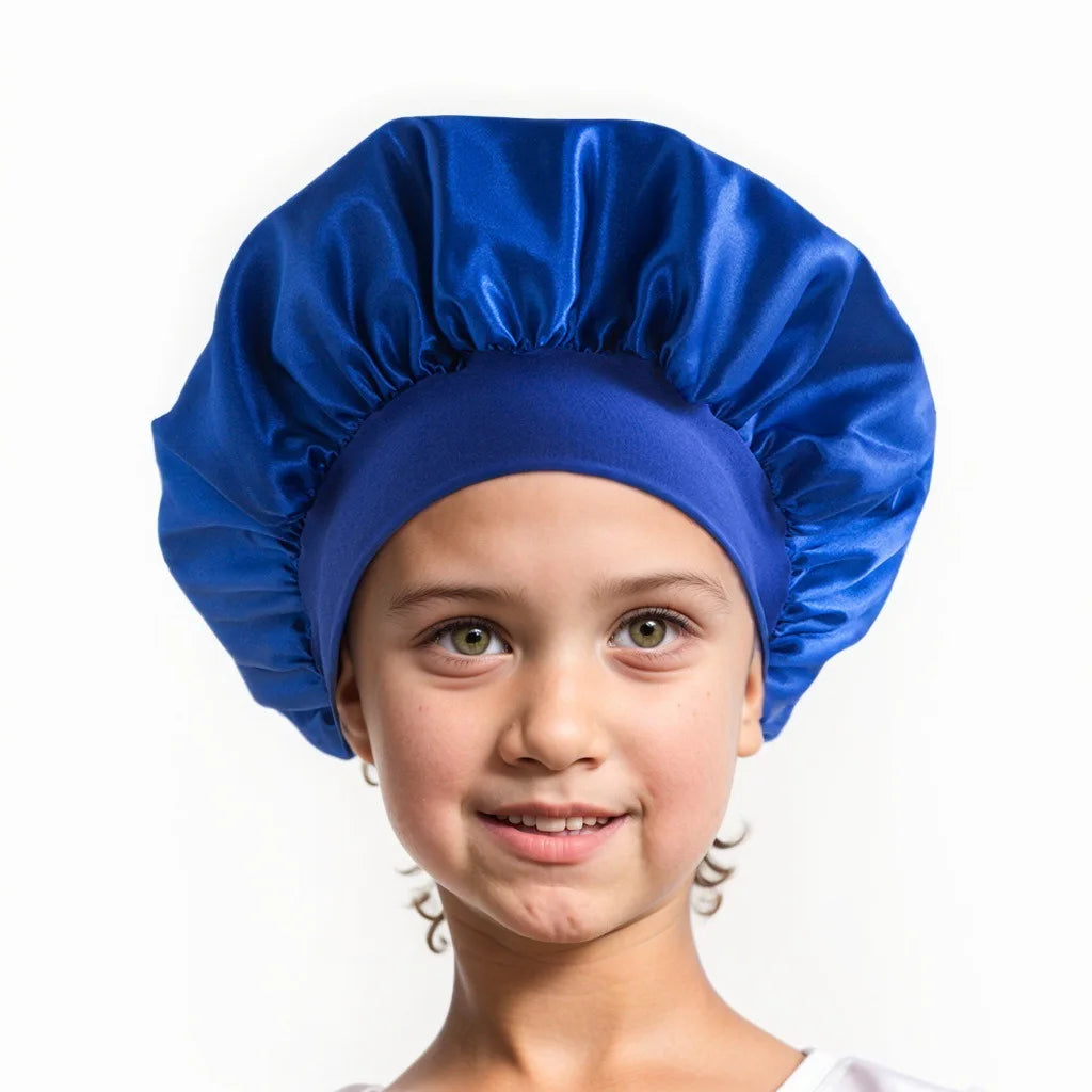 Bonnet en satin enfant – Douceur et protection des cheveux fragiles