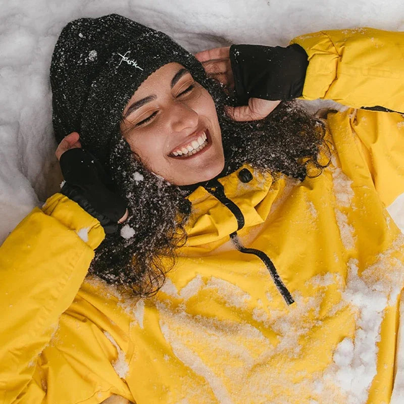 Bonnet d’hiver satin doux – Toucher soyeux et isolation naturelle