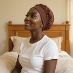 Bonnet souple doublé satin, vue de profil trois quarts