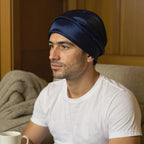 Bonnet intérieur satin homme, vue de profil trois quarts