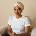 Sous-bonnet satin pour femme voilée, vue de face